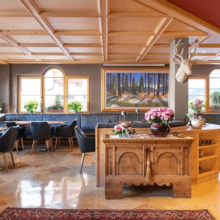 Hotel Somont Selva di Val Gardena Exterior photo