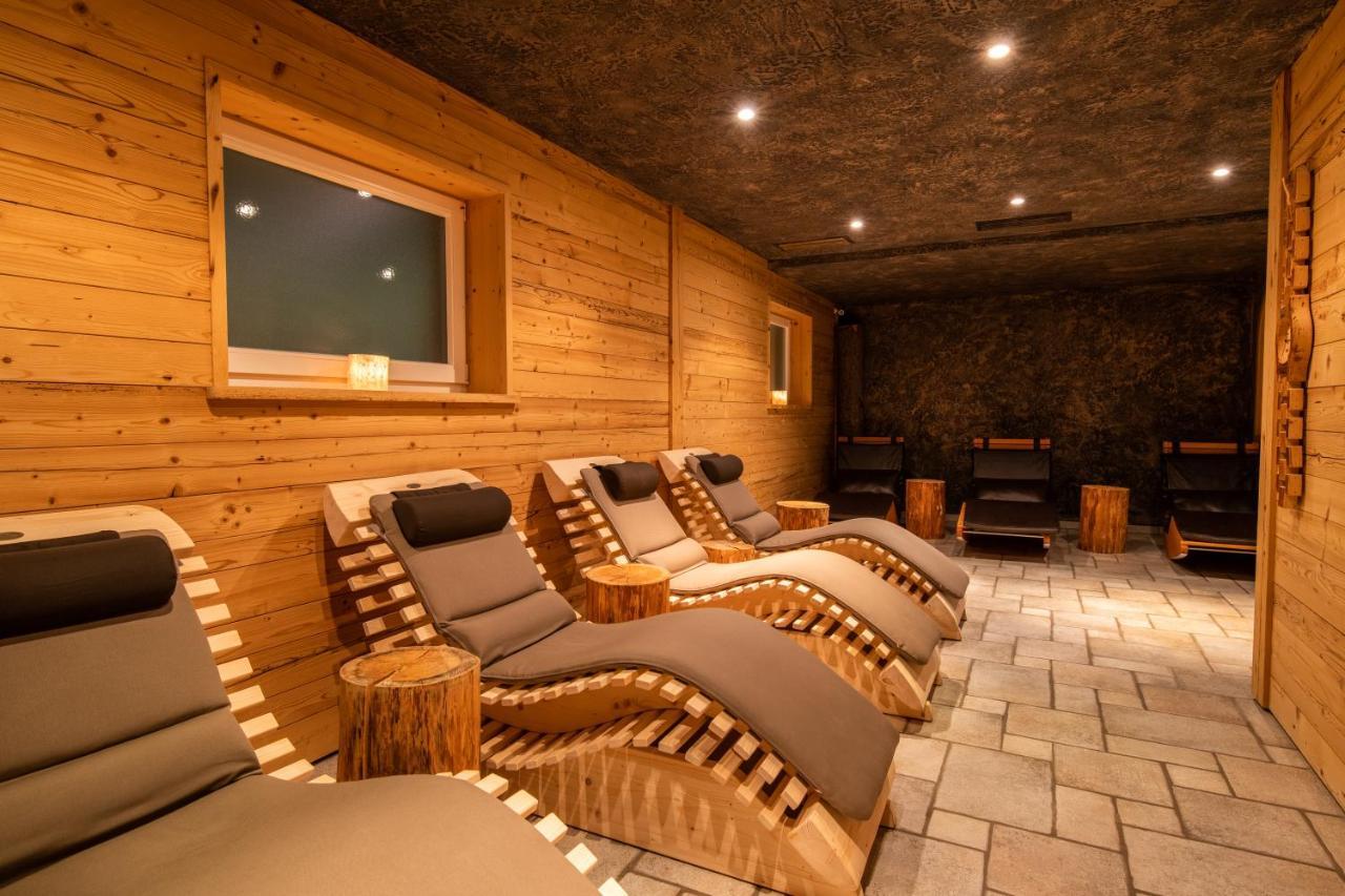 Hotel Somont Selva di Val Gardena Exterior photo