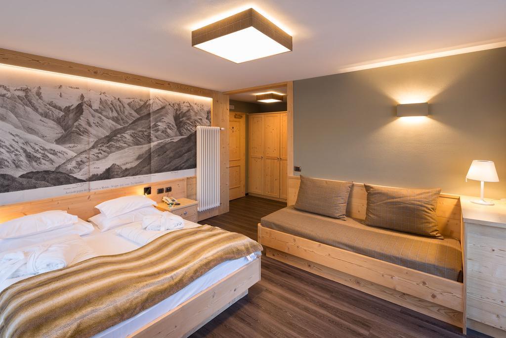 Hotel Somont Selva di Val Gardena Exterior photo