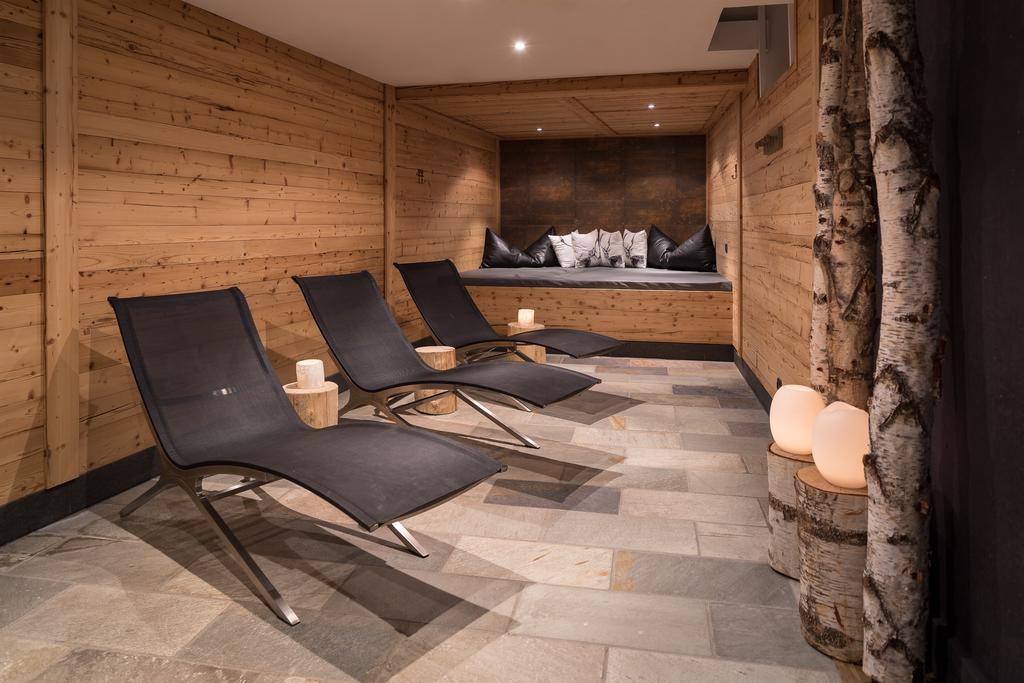 Hotel Somont Selva di Val Gardena Exterior photo