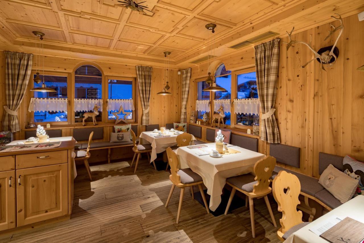 Hotel Somont Selva di Val Gardena Exterior photo
